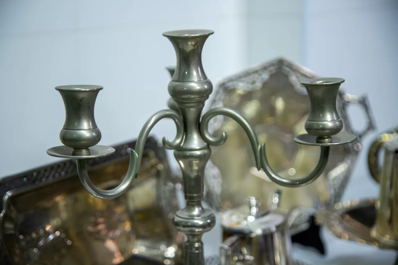 Candelabro para 4 velas no estilo inglês - Image 3