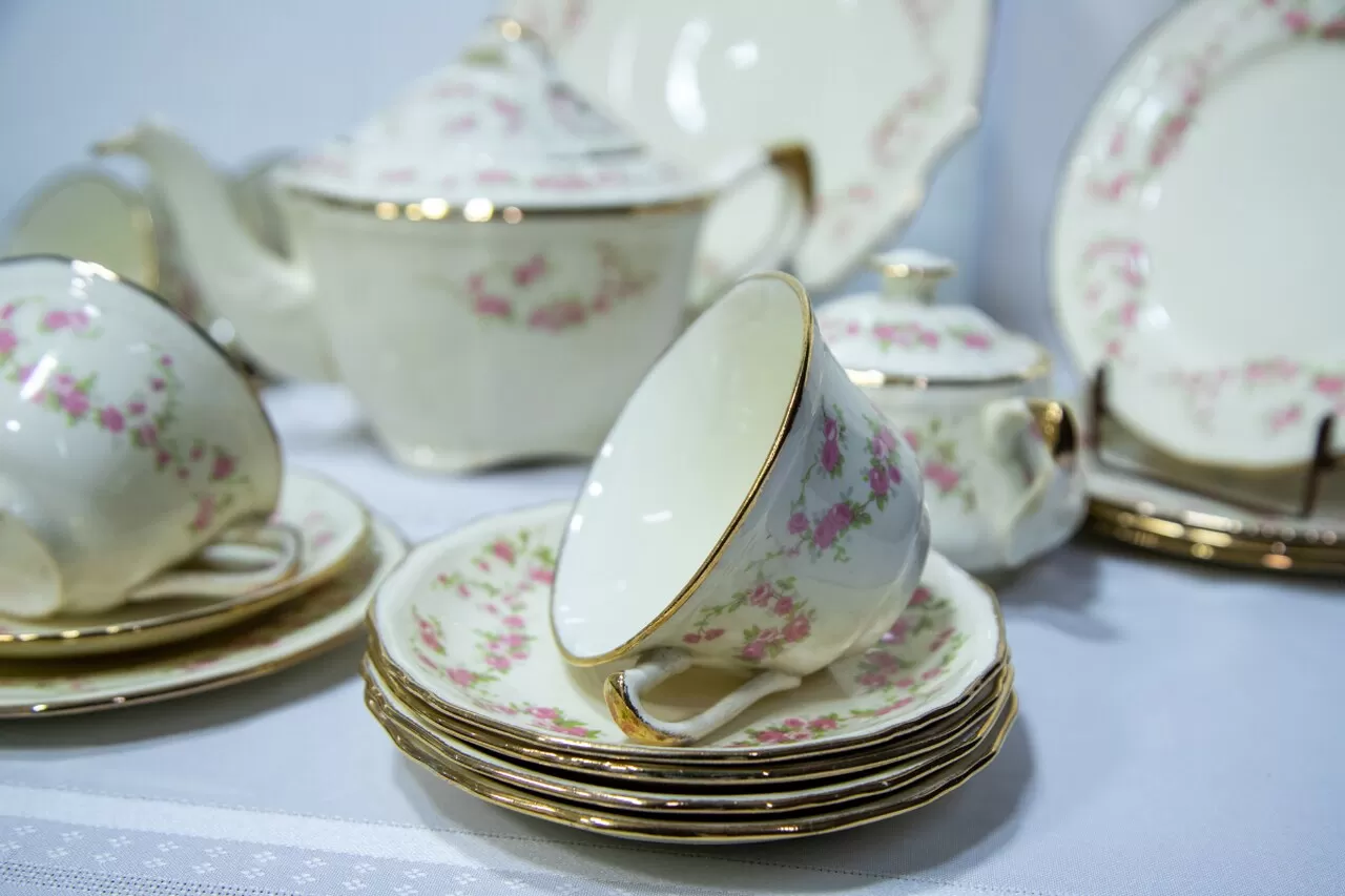 Jogo de chá de porcelana 19 peças - Image 4