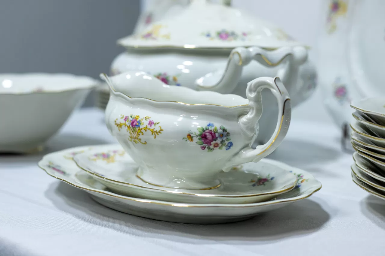 Jogo de jantar porcelana Polônia  54 peças - Image 4