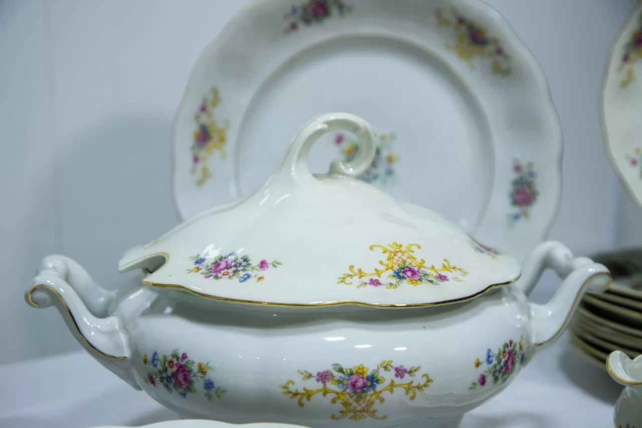 Jogo de jantar porcelana Polônia  54 peças - Image 8